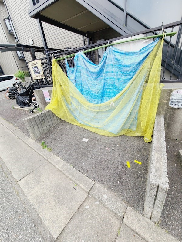 宝塚市高司３丁目のアパートの外観