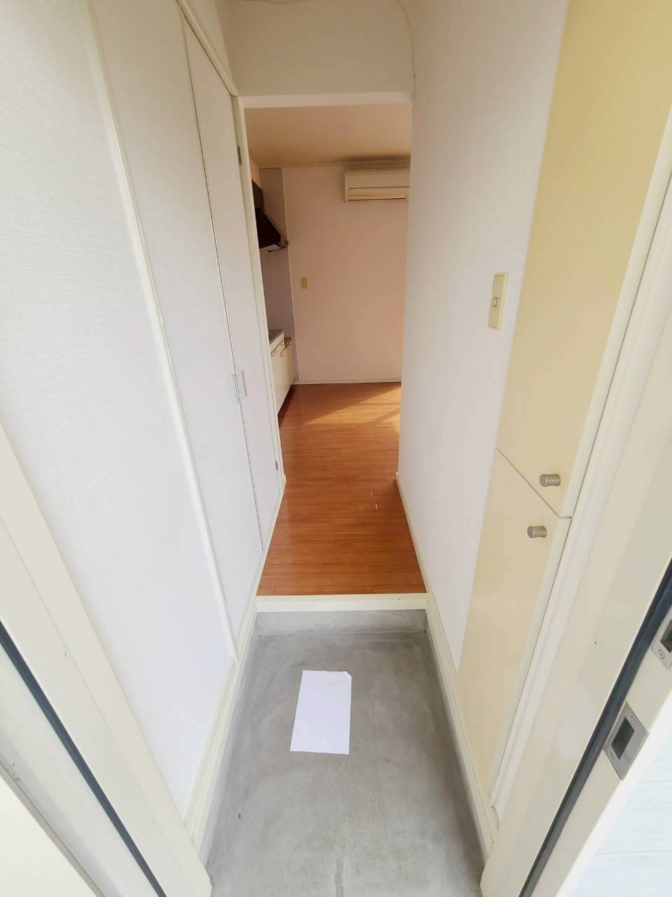 ヴィラ上ヶ原の玄関