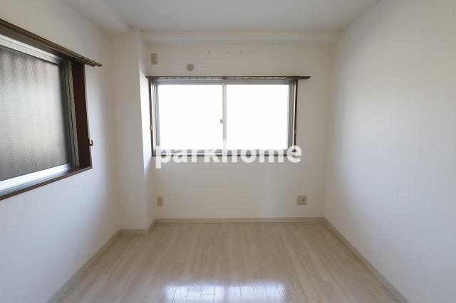 コーポレッドハットの洋室|スタンダードな洋室です