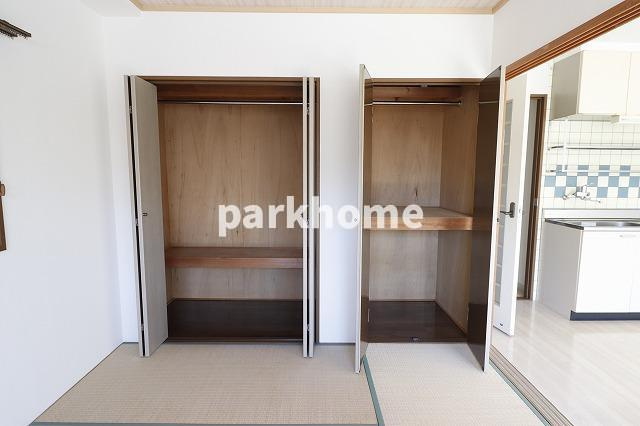 コーポレッドハットの収納|便利な収納スペースです