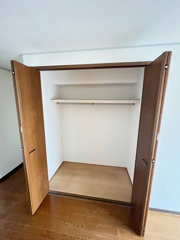 夙川井上ビルの収納