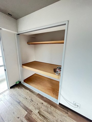 夙川井上ビルの収納