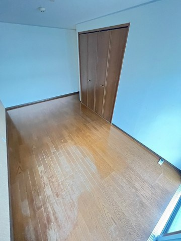 夙川井上ビルの居間・リビング