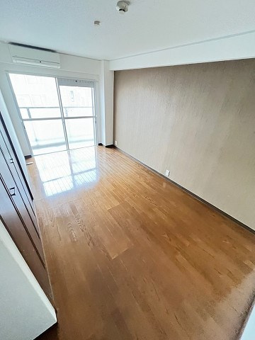 夙川井上ビルの寝室