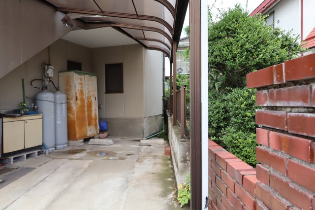 【中古戸建】池田町池田の駐車場