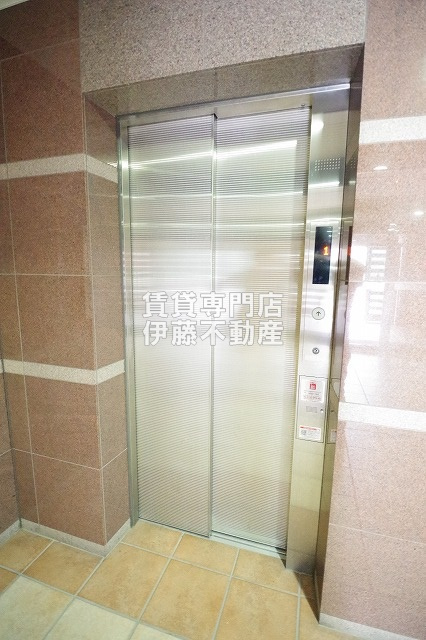 アール押切のロビー