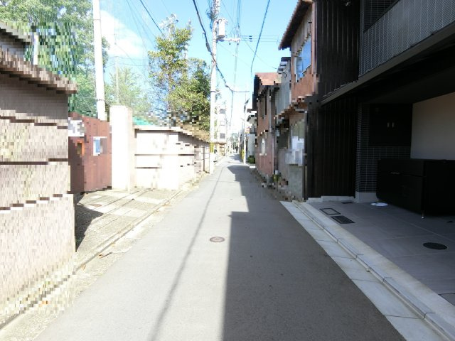 カサカーネの周辺