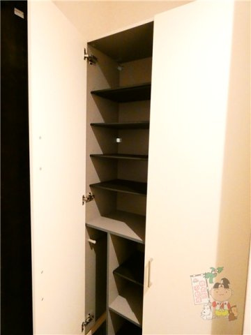 プレミアス学南の収納