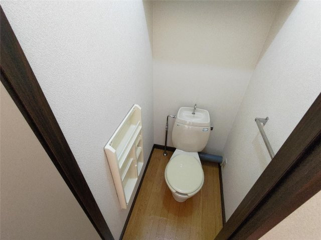 上津コーポ　Ｅ棟のトイレ