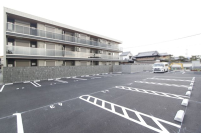 【駐車場】 | トリシア新庄 | 駐車場があります