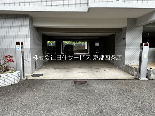 エルシティ桃山筑前の駐車場