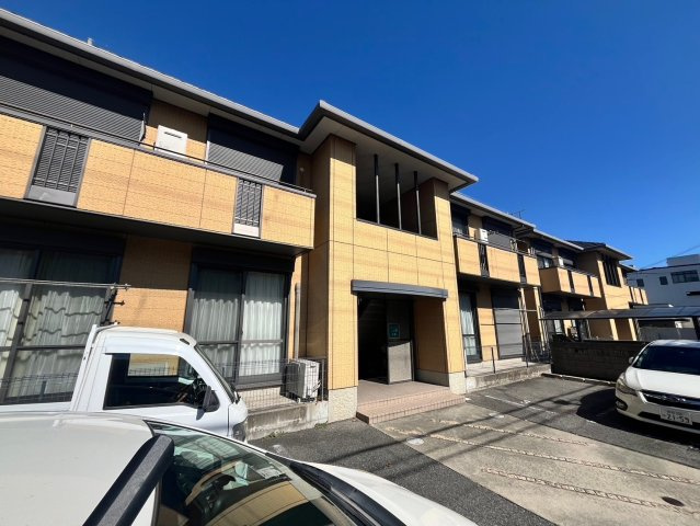 リファインド二ツ屋の外観