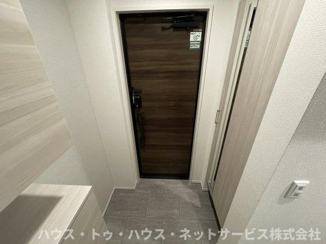 メゾン・ド・シルヴァの玄関