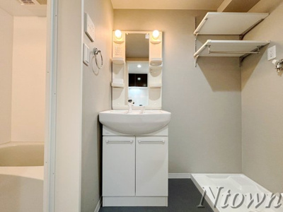 【独立洗面台】 | プリマヴェーラ並木 | 朝の支度にも助かる、独立の洗髪洗面化粧台