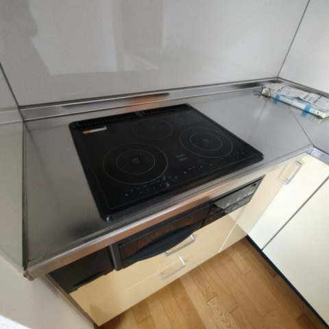 Ｌ　オレンジコートのキッチン