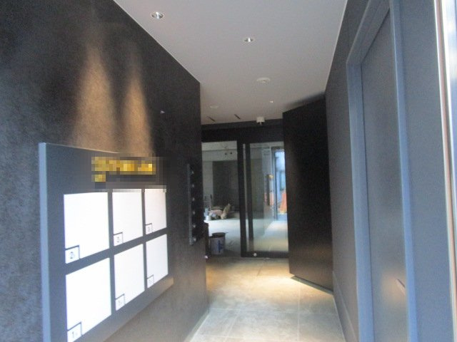 北区十条仲原１丁目の店舗事務所のエントランス