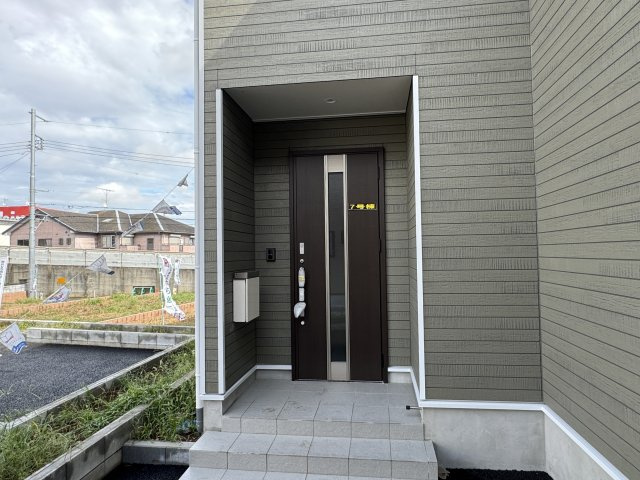 市川市下貝塚新築戸建（下貝塚第３）のエントランス|エントランス・玄関ポーチ