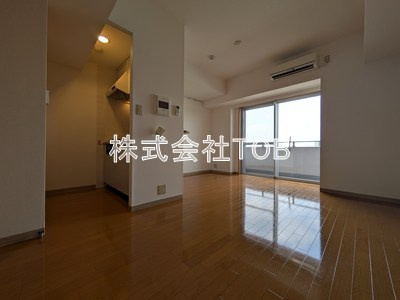 【居間・リビング】 | サンクレール高井戸 | 11.4帖
