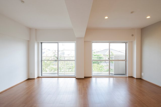 パストラルハイム豊中の居間・リビング|ゆったりとしたリビングです