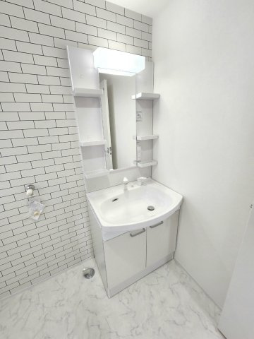 【独立洗面台】の画像