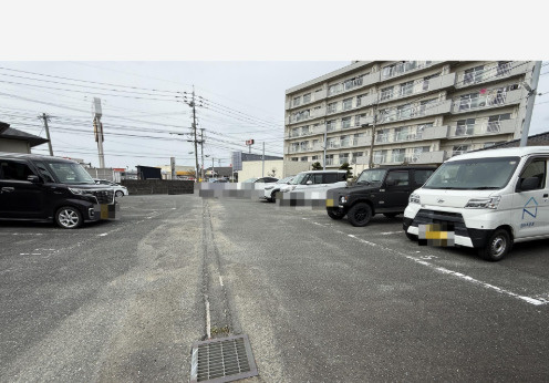 サンコーポ国分の駐車場