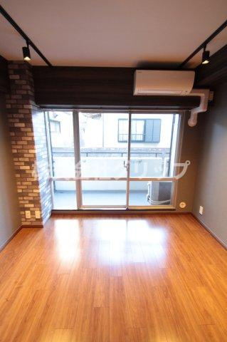 サンコート川崎南幸町の洋室