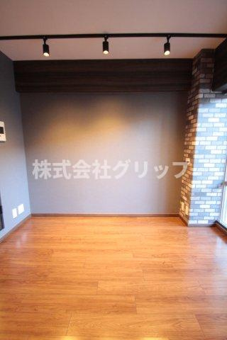 サンコート川崎南幸町の居間・リビング