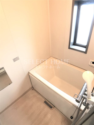 【浴室】 | ソファレ小河原D | コンパクトで使いやすいお風呂です
同型タイプ