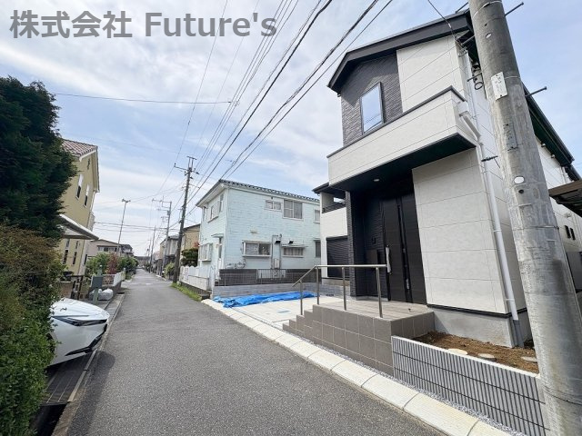 流山市鰭ヶ崎　新築戸建　全2棟　2号棟の前面道路含む現地写真|前面道路含む現地写真です