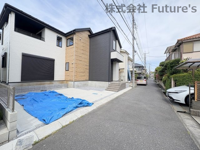 流山市鰭ヶ崎　新築戸建　全2棟　2号棟の前面道路含む現地写真|前面道路含む現地写真です