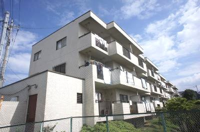 【外観】 | フェアリークリスタル宮本 | 外観は落ち着いています