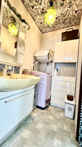 熊取町　戸建の独立洗面台