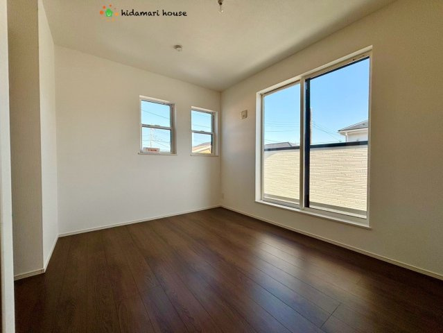 野田市第3宮崎新田　新築戸建　1号棟の洋室|子供部屋からもバルコニーに行けるので、家事効率UP！！