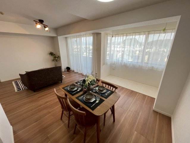 【居間・リビング】 | ロアール社南