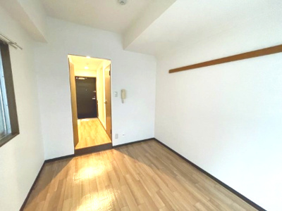 【寝室】 | シャネル新大阪 | キレイなお部屋です