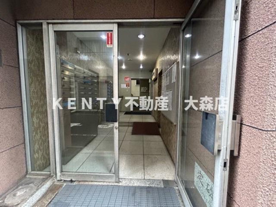 【エントランス】 | イリーデ大森 | エントランスです