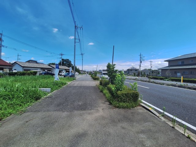 高崎市吉井町本郷売土地 ⑤号地の前面道路含む現地写真