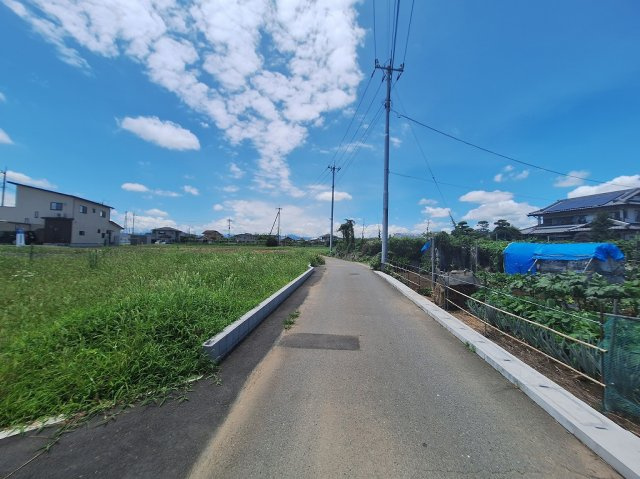 高崎市吉井町本郷売土地 ⑤号地の前面道路含む現地写真