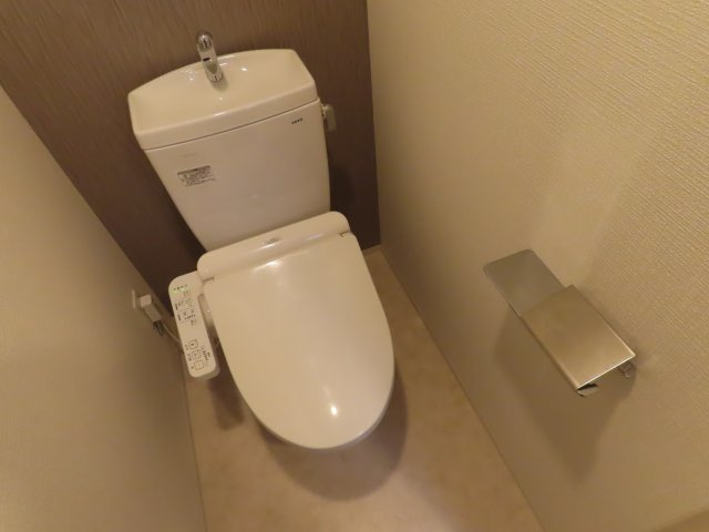 エスリード大阪クレストコートのトイレ