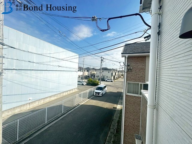 築浅戸建・お車２台駐車可・太陽光付き・玉津町今津　築１０年のその他