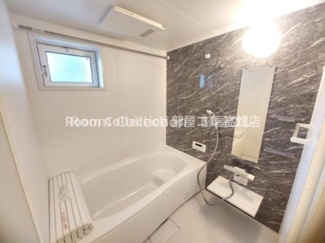 【浴室】 | ドルチェ | ※同物件他部屋写真　色違いの場合有　現状優先