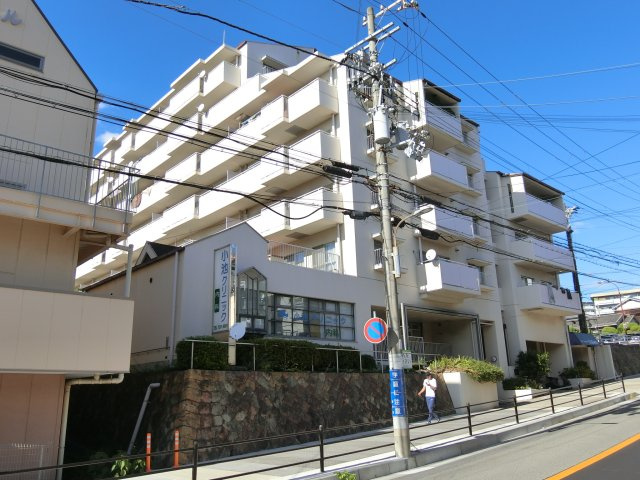 ジャルダン垂水の外観