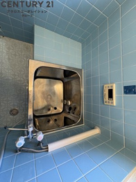 上垣ハイツの浴室