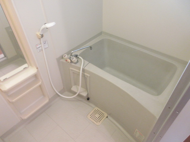 【浴室】 | セジュール高の原F