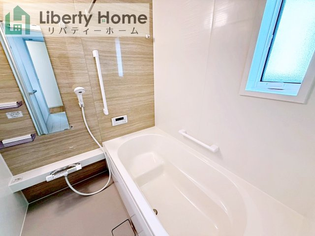 坂東市沓掛23-P1　戸建　14号棟　の浴室