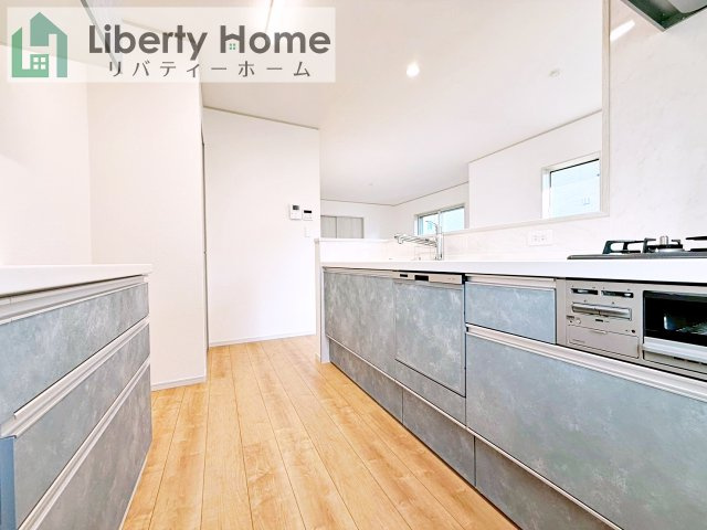 坂東市沓掛23-P1　戸建　14号棟　のキッチン