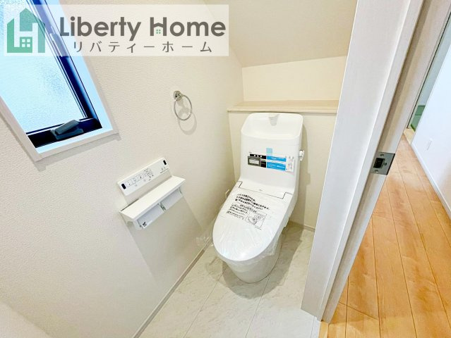 坂東市沓掛23-P1　新築戸建　15号棟　のトイレ