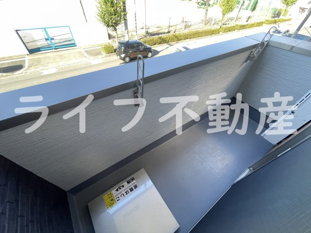 フジパレス俊徳道WESTのバルコニー