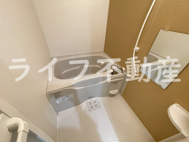 フジパレス俊徳道WESTの浴室