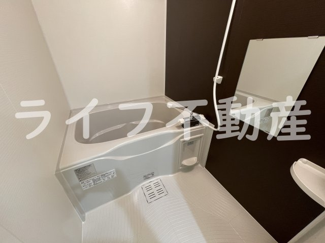 フジパレス弥刀Ⅴ番館の浴室|コンパクトで使いやすいお風呂です